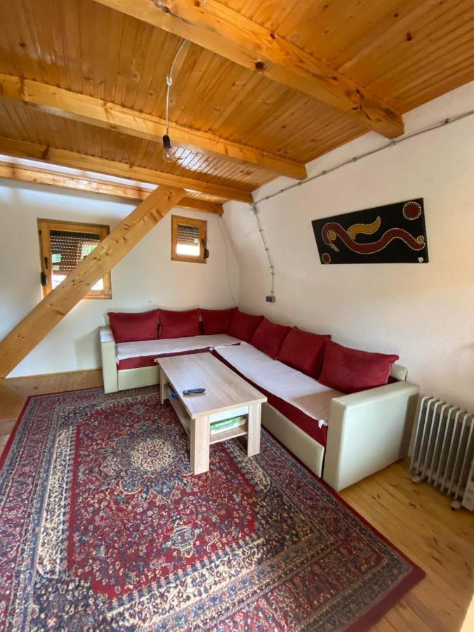 Bed And Breakfast Umoljani מראה חיצוני תמונה
